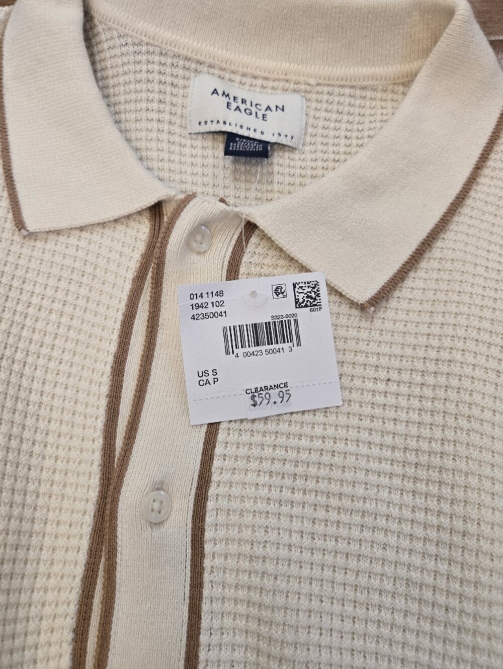 Mens AE Button Up - Picture 2 of 2